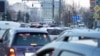 Ambuteiaj în centrul Chișinăului. În imagine – strada Ismail, în fața clădirii fostului Hotel Național, dimineața.
