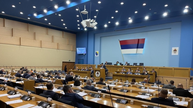 Ligji për “agjentë të huaj” para Kuvendit të Republikës Sërpska më 22 maj