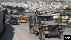 دیده‌بان حقوق بشر می‌گوید سربازان اسرائیلی «به خانه‌ها هجوم می‌بردند، اموال را غارت می‌کردند و خانواده‌ها را از طریق بلندگوهای نصب‌شده روی پهپادها بیرون می‌کردند»