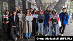 თელავის სახელმწიფო უნივერსიტეტის სტუდენტები 