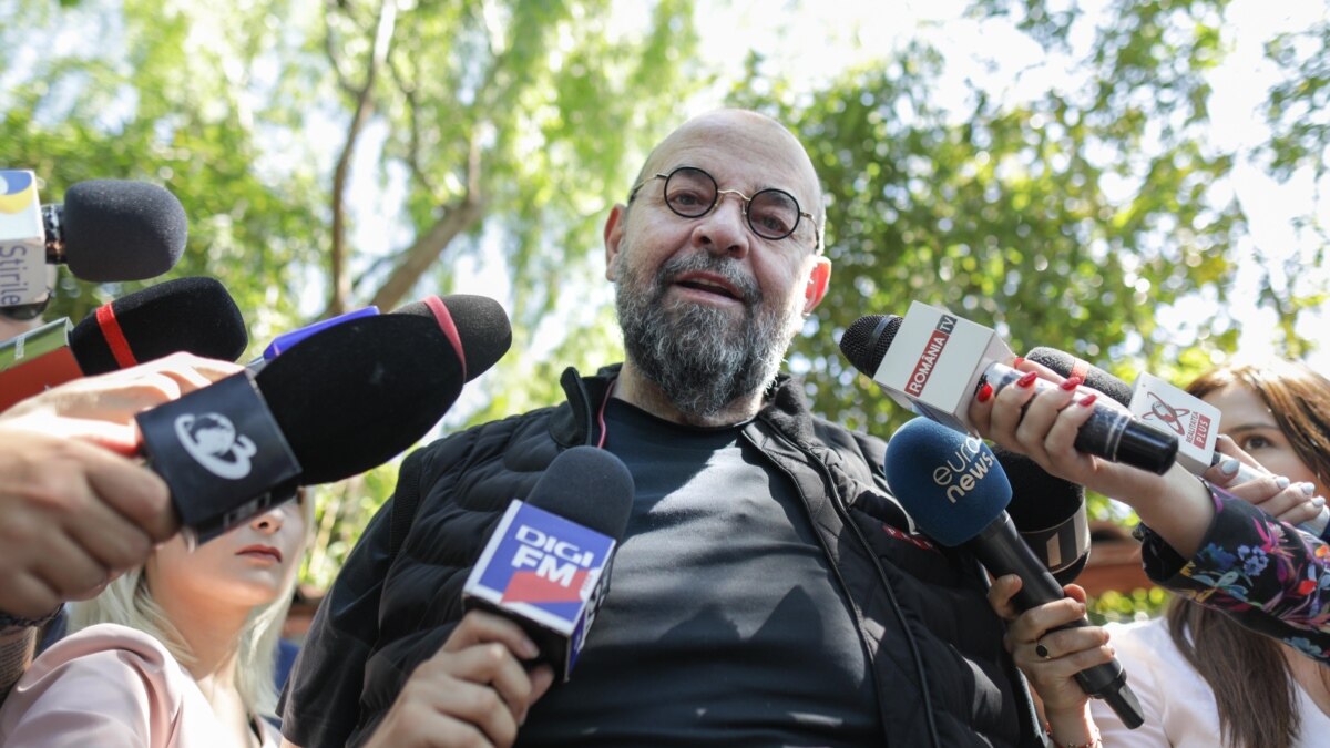 3 minute | Piedone, primar în București? Pedeapsa cu moartea, din nou  oficială în Rusia? Apărarea contra Chinei e o lingură de lemn?