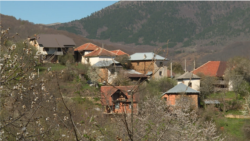 Volče, makedonsko selo s tri stanovnika i pet birača