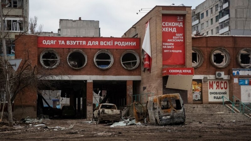 Ukrajinci odbijaju napade na Bahmut, Rusi tvrde da je grad skoro opkoljen