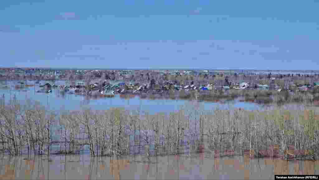 A view of Zarechnyi village near the city of Kostan in southern Kazakhstan on April 14, where its railway tracks and bridges have been submerged by floodwaters. Spring flooding has forced more than 110,000 Kazakhs to evacuate, government officials said on April 15. &nbsp;