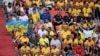 Suporteri ucraineni și români la meciul de fotbal din Grupa E de la Euro 2024 dintre România și Ucraina, pe stadionul din Munchen, 17 iunie 2024.