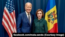 Președintele SUA, Joe Biden, și președinta Republicii Moldova, Maia Sandu, la Varșovia, Polonia, 21 februarie 2023.