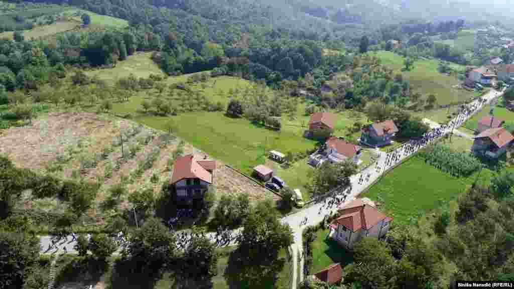 Nearly 5,000 people braved sweltering temperatures to take part in an annual three-day-long peace march from Nezuk to Srebrenica to honor over 8,000 Bosniak men and boys killed by Bosnian Serb forces in 1995. &nbsp;