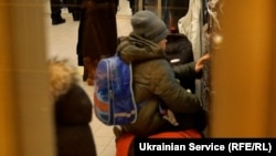 Вокзал у Перемишлі, Польща, 2022 рік, українські біженці