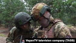 „Ceva se va întâmpla”: Mercenarii Wagner antrenează soldați belaruși la granița cu Polonia