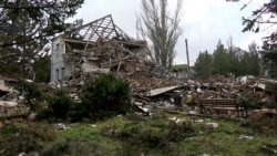 Explozii, apoi liniște mortală. Cum trăiesc oamenii din estul Ucrainei sub bombardamentele rusești