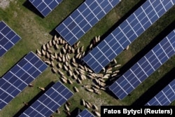 Panele diellore në Roganë të Kosovës.