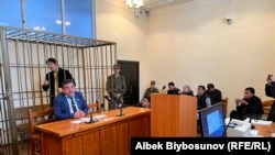 Заседание Бишкекского городского суда по делу Жоодара Бузумова 1 апреля.