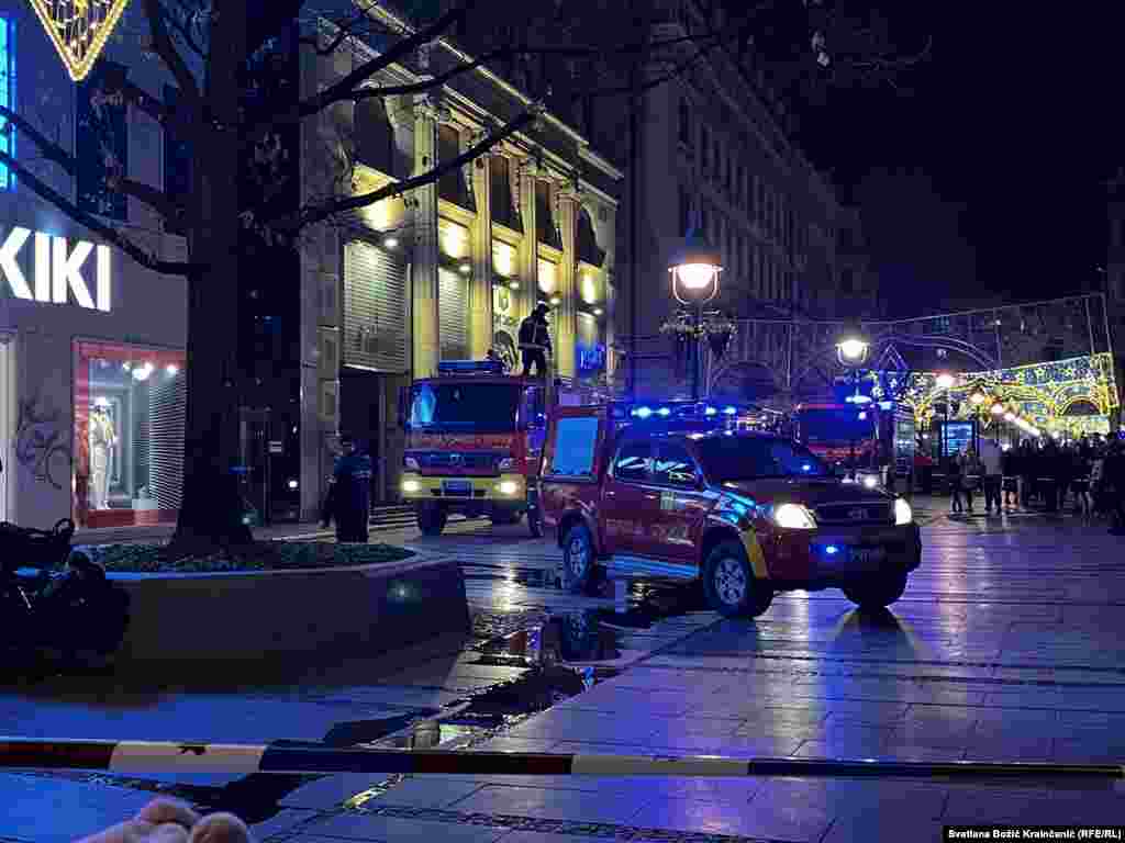 Tokom požara u Knez Mihailovoj, 25. januara, ova ulica koja je inače pešačka bila je u tom delu zatvorena. Požar je lokalizovan i u njemu nije bilo povređenih.&nbsp;