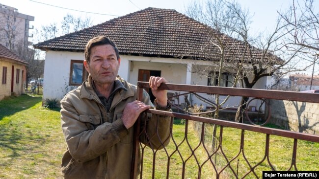 Radomir Mikiq, i kthyer.