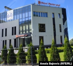 Selia qendrore e kompanisë "Novi Pazar-put", në pronësi të Zvonko Vesellinoviqit dhe Milan Radoiçiqit.