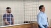 Кримчанин Длявер Салімов (ліворуч) та адвокат Еміль Курбедінов під час оголошення вироку в підконтрольному Росії Кіровському районному суді, 10 квітня 2024 року