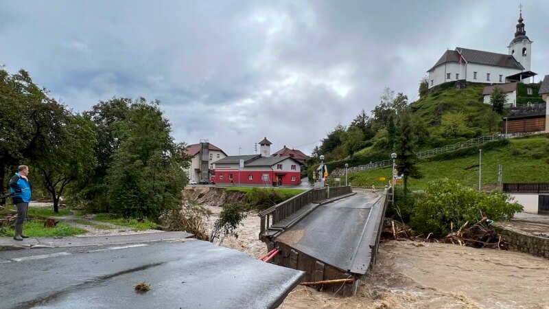 U Sloveniji 14. avgust neradni dan za sve da bi se pomoglo u sanaciji štete od poplava