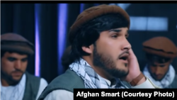 د افغانستان یو محلي سندرغاړی موسی شاهین چې د طالبانو له بنده تازه خوشې شوی دی.