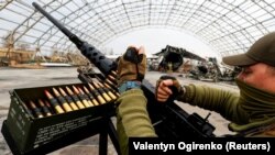 Під час військових навчань мобільних вогневих груп ППО. Гостомель, Київська область, 1 квітня 2023 року, ілюстративне фото