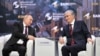Președintele rus Vladimir Putin (stânga) și cel kazah, Qasym-Jomart Toqaev (dreapta), la Moscova, în Rusia, pe 24 mai 2023 la Al II-lea Forum Economic Eurasiatic „Integrarea eurasiatică într-o lume multipolară”.