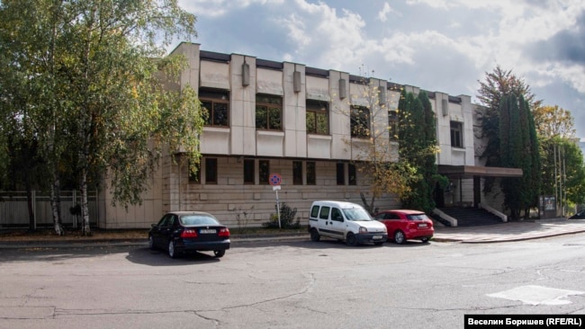  Част от комплекса на ул. 