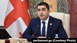 Gürjüstanyň parlamentiniň spikeri Şalwa Papuaşwili (arhiw suraty)