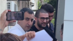 Jurnalist və fəallar saxlanma şəraitlərindən şikayətçidirlər