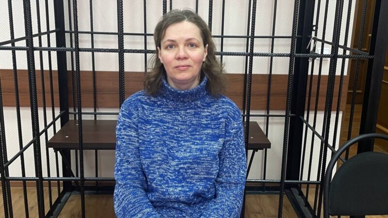 Жительницу Пскова оштрафовали на 450 тысяч за репосты против Путина