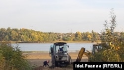 Техника уничтожает берег у Гавриловской рощи в Казани