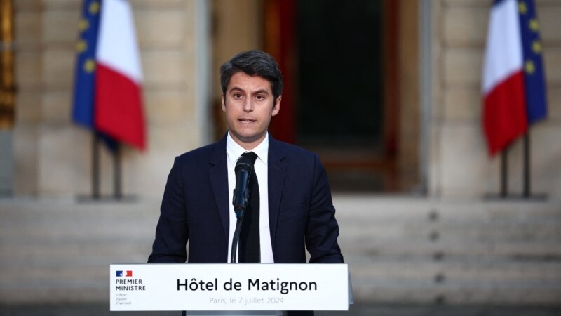 Franța: Macron respinge demisia lui Attal în timp ce stânga revendică formarea noului guvern