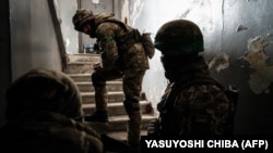 Russiýanyň soňky hüjümleriniň netijesinde 50 ýaşaýyş jaýyna we bir senagat desgasyna zeper ýetendigi aýdylýar.