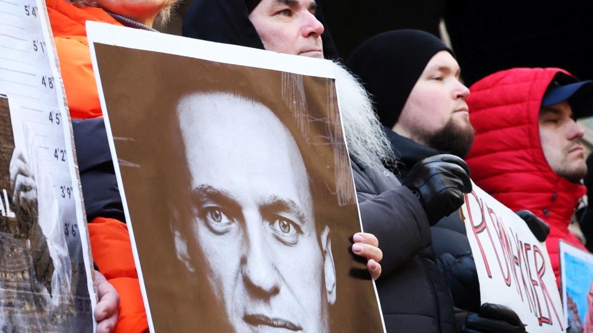 On Volgograd TV, the personal data of those who honored Navalny’s memory were made public