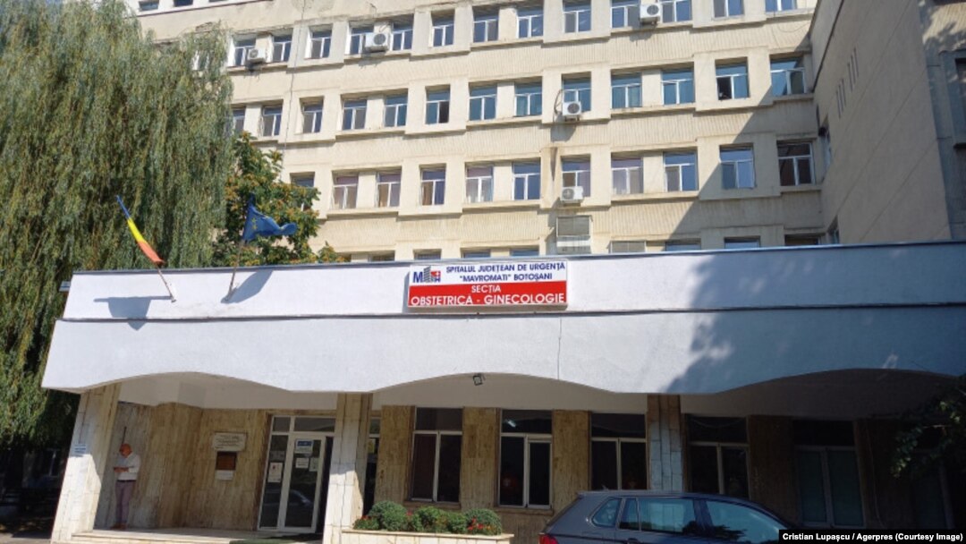 Procurorii DNA au reținut 11 persoane în dosarul de corupție de la Spitalul Județean Botoșani, în care sunt cercetate suspiciuni de fraudă la unele examene de ocupare a posturilor.