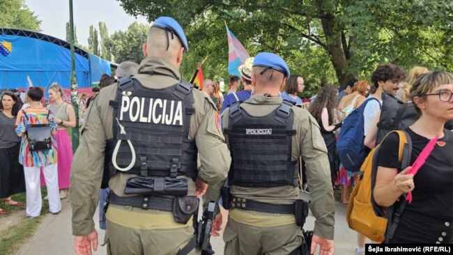 Policija tokom Pete bh. provorke ponosa, Sarajevo, 22. juni 2024.