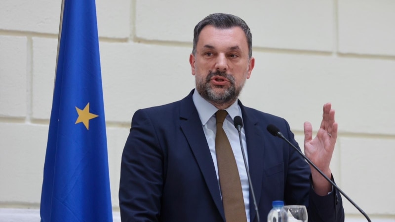 Konaković poručio Varhelyiju da se pridružio 'Vučićevoj propagandi' povodom rezolucije o Srebrenici