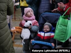 Вокзал у Перемишлі, перші дні повномасштабного вторгнення Росії в Україну