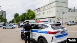 Перекрытые улицы вокруг СИЗО-1 в центре Ростова-на-Дону во время захвата заложников. 16 июня 2024 года