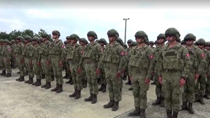 Турски војници пристигнаа на Косово за да му помогнат на КФОР
