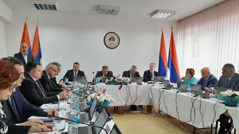 Vlada RS odlučila da ponudi sporazum o 'mirnom razdruživanju' Federaciji BiH
