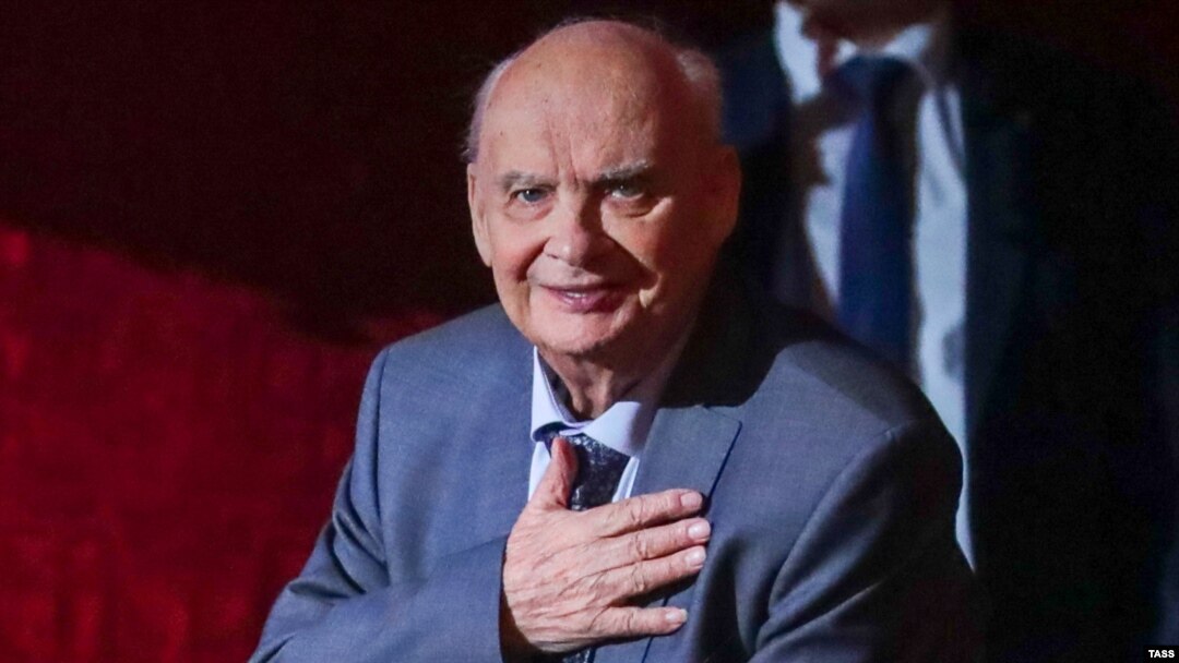 Николай Добронравов