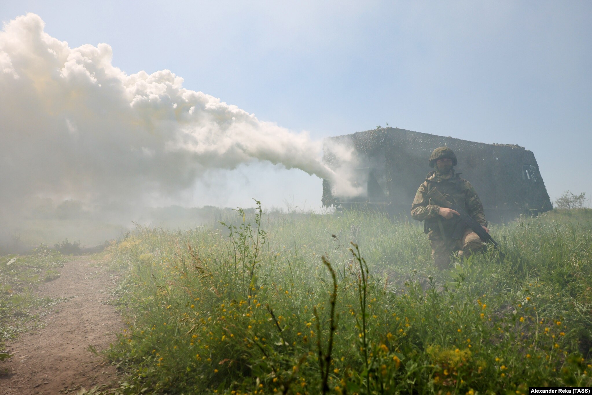 A Russian smoke-screen vehicle operating in Ukraine’s Luhansk region in June. It is not clear if this photo shows a combat operation, but smoke screens have been used by invading Russian forces to conceal troop and vehicle movement in eastern Ukraine.