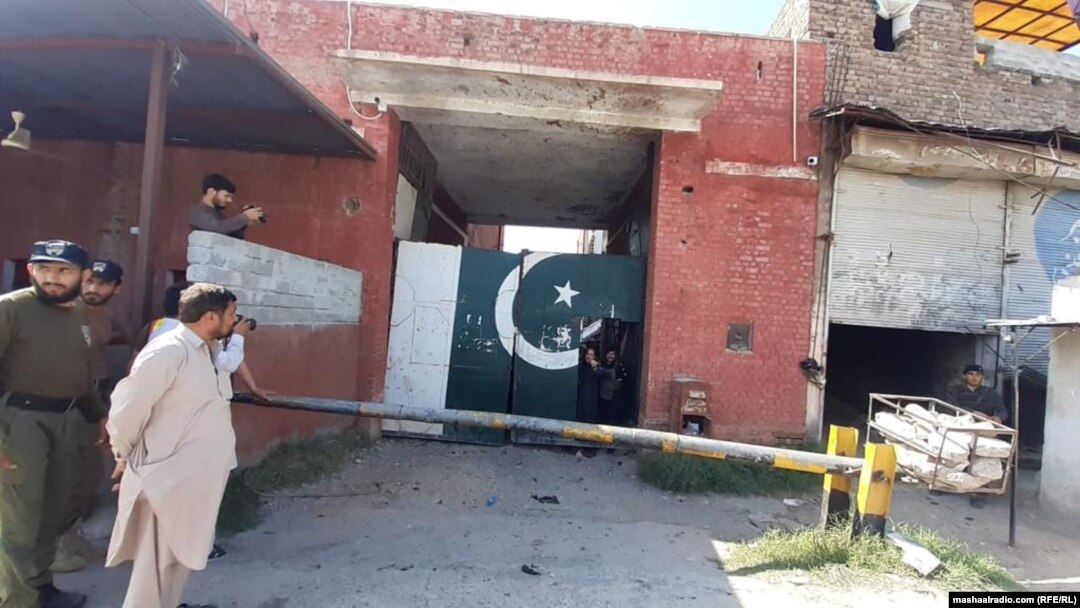 At least four policemen have been killed in twin suicide attacks at a compound in the Bara Tehsil neighborhood of Khyber Pakhtunkhwa Province, northwest Pakistan, on July 20.