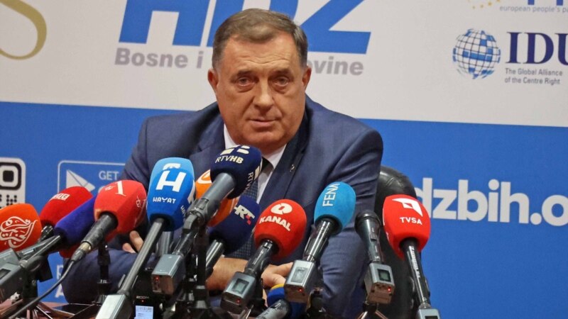 Hearing In Trial Of Bosnian Serb Leader Dodik Set For November 22