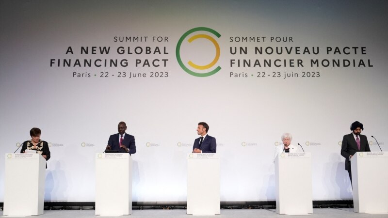 نشست اقلیمی پاریس در مورد نظام بین‌­المللی مالیات بر کشتیرانی به نتیجه نرسيد