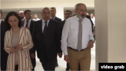 Armenian Prime Minister Nikol Pashinian (right) visited Armavir Province on July 26, including the border crossing at Margara.