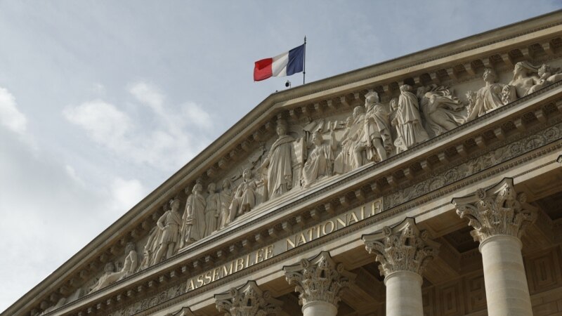 Krejt çfarë duhet të dini për zgjedhjet e parakohshme në Francë