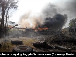 З червня обстріли Луганського аеропорту майже не припинялися, кажуть військові