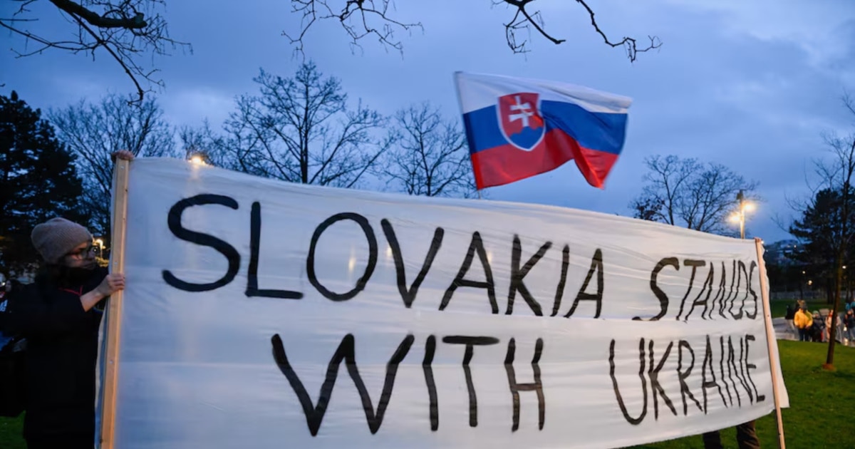 Словаччина засудила удари росії по Україні та закликала до діалогу
