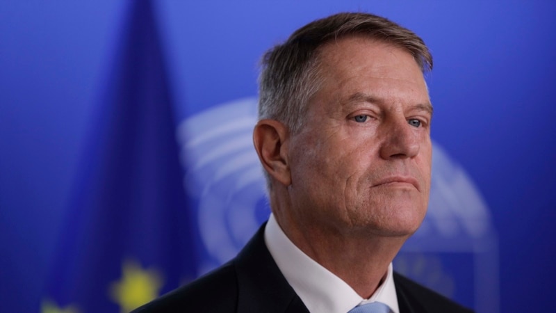 Romanian Presidency Tight-Lipped On Reports Of Iohannis Aiming For NATO Top Job