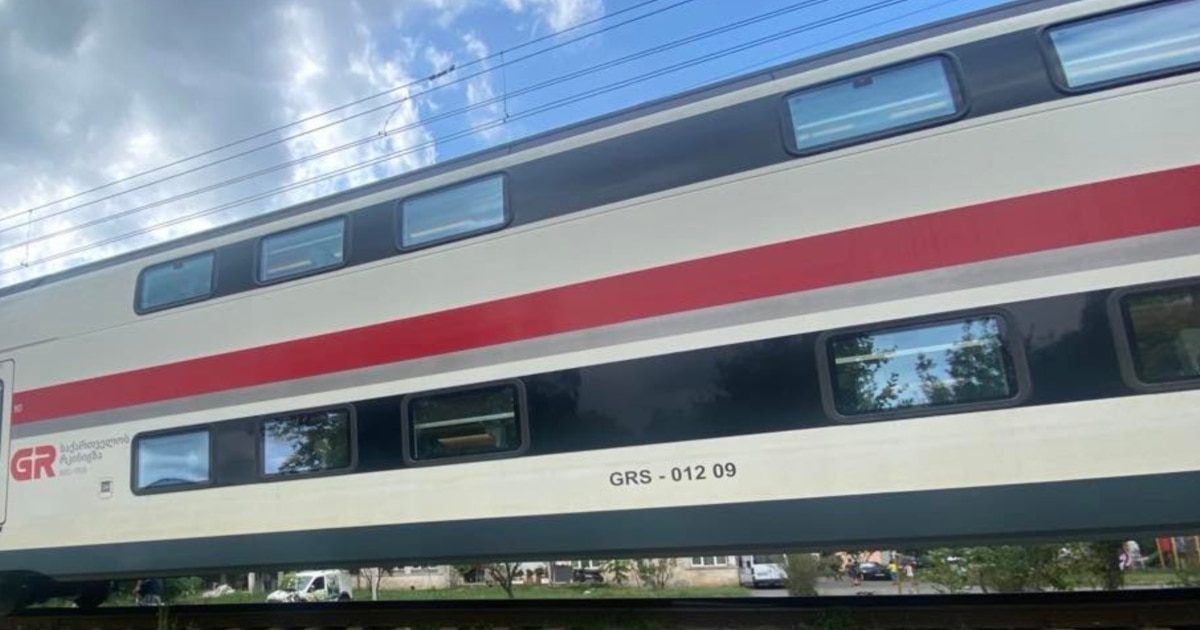 ბათუმში მატარებელი მცირეწლოვან ბავშვს დაეჯახა - ის ადგილზე გარდაიცვალა